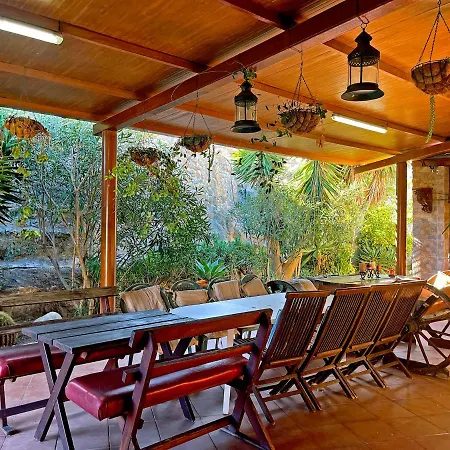 Exquisite Rural House With Garden, Pool And Views. בית נופש *