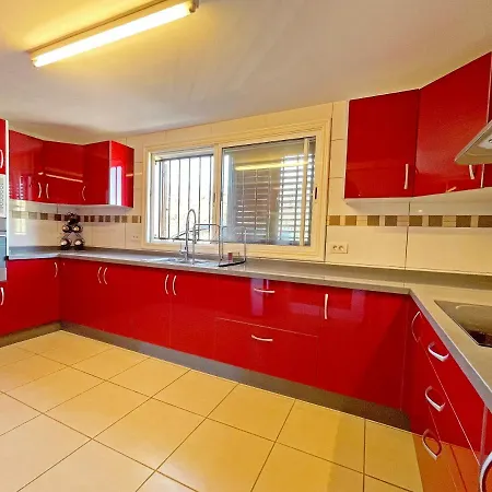 Exquisite Rural House With Garden, Pool And Views. בית נופש *